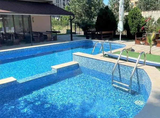 415 Sluneční pobřeží