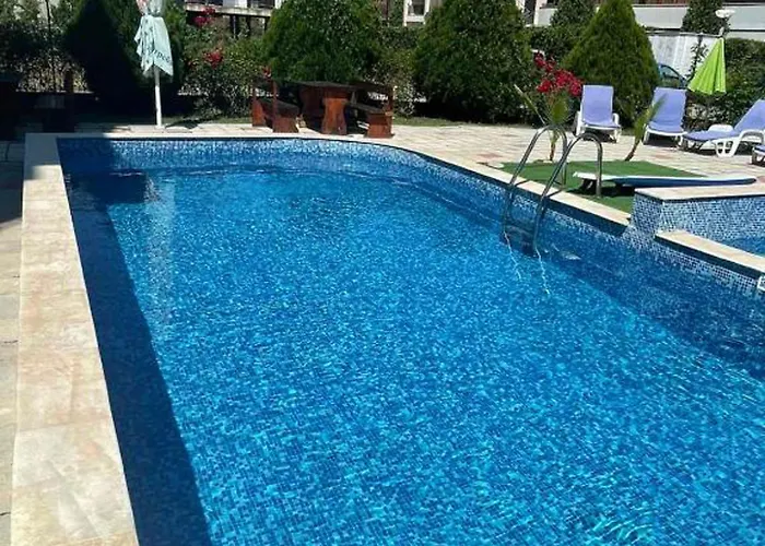 Hotel 415 Sluneční pobřeží