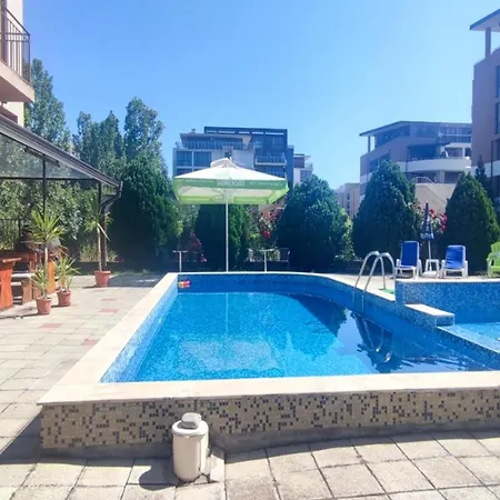 415 Отель Солнечный берег