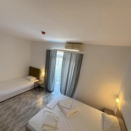 Hotel 415